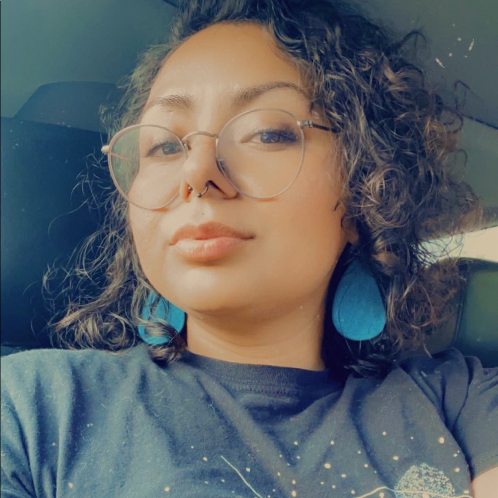 Meet your Posher, Jennifer